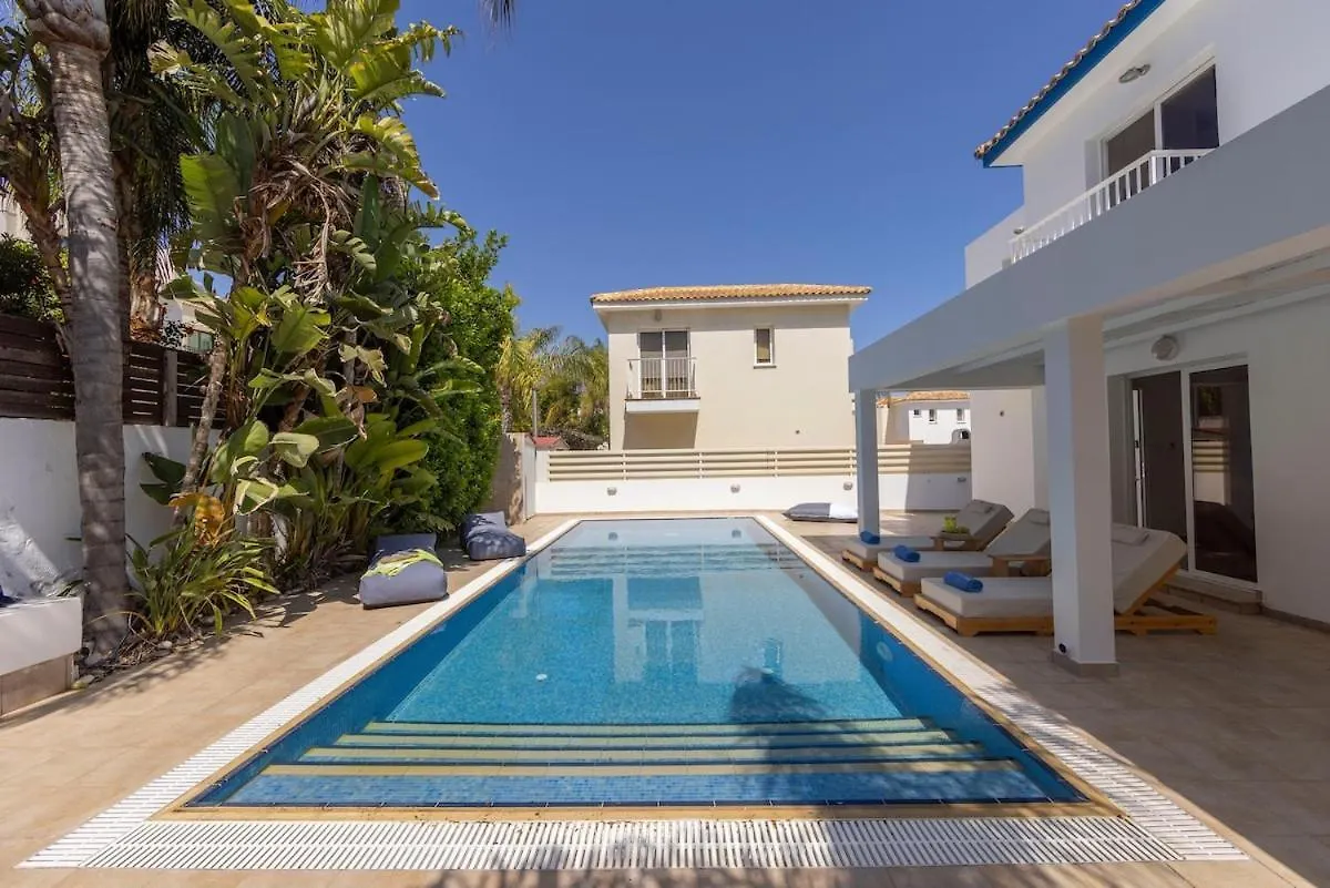 Holiday home Protaras Utopia